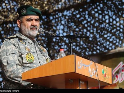 دریادار ایرانی: ایمان و وحدت مردم ستون اصلی اقتدار ایران است