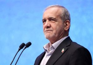 رئیسجمهور: آنچه را مینویسیم، عمل میکنیم/ قرارگرفتن مردم مقابل حاکمیت تلاش بیهوده دشمنان بود