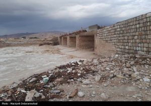 سیل و تگرگ به ۱۲۰۰ هکتار از اراضی کشاورزی هرمزگان خسارت زد