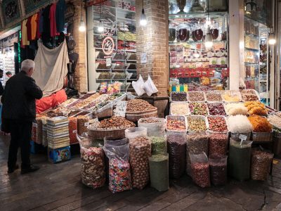 نظارت و بازرسی بازار کالاهای اساسی ویژه شب یلدا تشدید شد