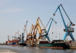 پیشرفت ۵۱ درصدی طرح ۳۲۹ هکتاری بندر امام خمینی(ره)