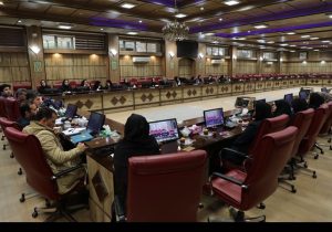 چالش‌های کارآفرینی در استان ایلام/ وقتی تبعیض جنسیتی هنوز در ساختار اداری زنده است!