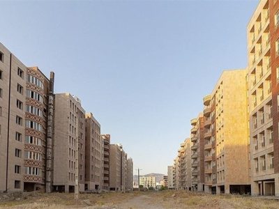 چرا امکان واگذاری زمین به متقاضیان نهضت ملی مسکن در قشم وجود ندارد؟