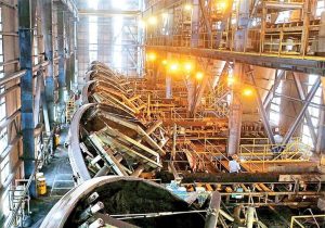 چرا وزارت صنعت نتوانست احکام و اهداف توسعه را اجرایی و محقق کند؟