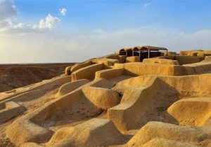 گردشگری پاییزی|سفر‌ ۵۵۰۰ ساله به تاریخ ایران/ از معماری شگفت‌انگیز تا شاهکارهای سفالین + فیلم