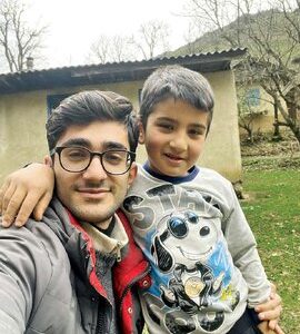 گفت‌وگو با معلم مدرسه‌ای که فقط یک دانش‌آموز دارد!