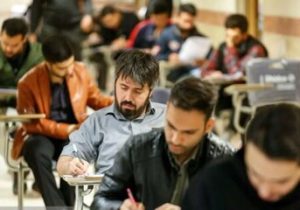 امتحانات دانشگاه آزاد چگونه برگزار می‌شود؟