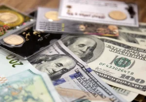 قیمت طلا، دلار و سکه امروز شنبه ۱۱بهمن/ کاهش همه قیمت ها + جدول و جزئیات