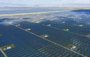 معجزه‌ای در دل کویر / بزرگترین مزرعه خورشیدی چین