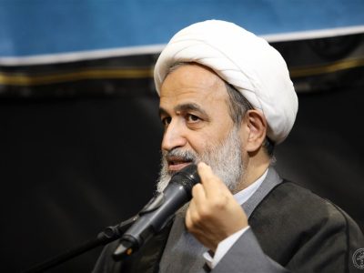 پناهیان: همه مسئولان باید مثل حاج قاسم عاشق مردم باشند