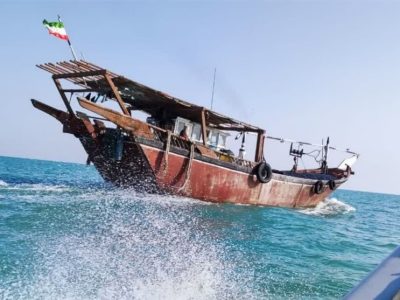 کشف و ضبط ادوات ممنوعه صید ترال در سواحل استان بوشهر