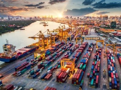 ۴ میلیارد و ۹۸۲ میلیون دلار ارزش مبادلات تجاری از گمرکات کردستان