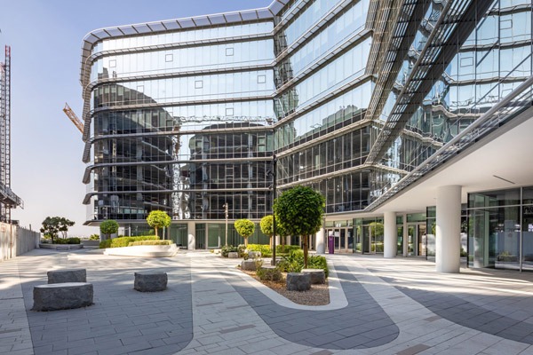 هزینه ثبت شرکت در دبی ۲۰۲۶ چقدر است؟ (واقعی و آپدیت شده)