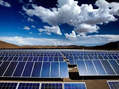 اینفوگرافیک| یزد چگونه قلب انرژی ایران شد؟