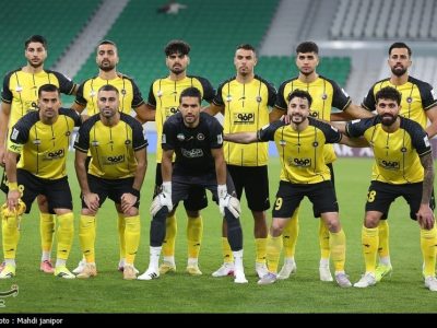 توقف یک نیمهای سپاهان مقابل استقلال خوزستان