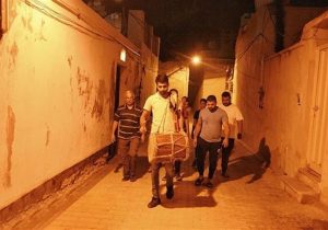 دُم دُم سحری، یکی از سنت‌های بوشهری‌ها در ماه رمضان+فیلم