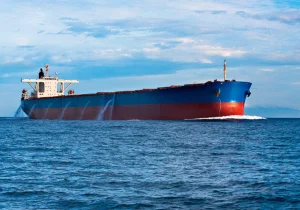 رقابت ریاض و مسکو در بازار نفت آسیا/ جهش صادرات نفت عربستان به چین پس از تخفیف سنگین