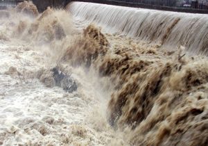 سالی ۳۰۰ میلیارد مترمکعب آب باران هدر می رود