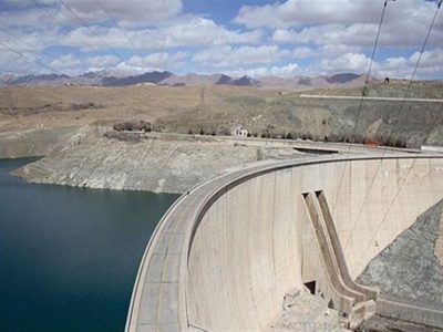 سد زاینده‌رود فقط ۷ درصد آب دارد