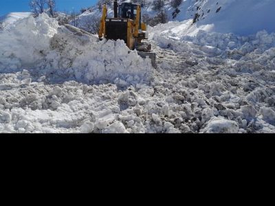 سقوط بهمن حین عملیات بازگشایی محور شول‌آباد / مسیر مجدداً مسدود شد