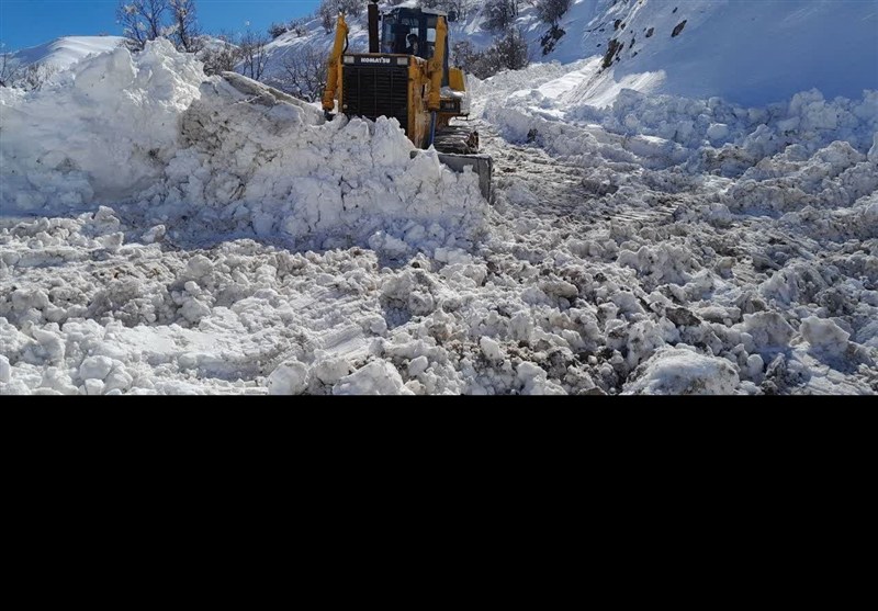 سقوط بهمن حین عملیات بازگشایی محور شول‌آباد / مسیر مجدداً مسدود شد
