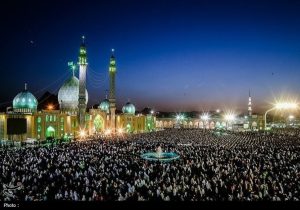 منتظران ظهور در مسجد جمکران؛ حماسه میلیونی عشاق مهدی در شب نیمه‌شعبان