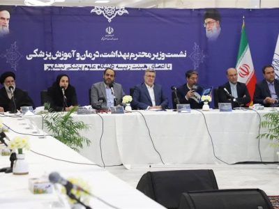 وعده وزیر بهداشت برای پرداخت معوقات کادر درمان