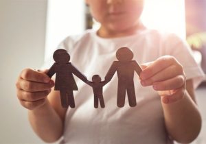 ۳۰۰ پرونده فرزند‌خواندگی در خراسان رضوی آماده واگذاری شد