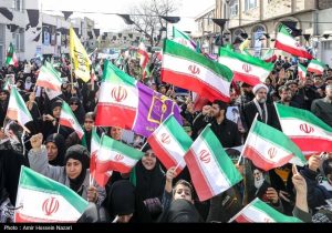 آیت‌الله مظفری: امشب با حضور حماسی نقشه‌های دشمن را بر آب کنید