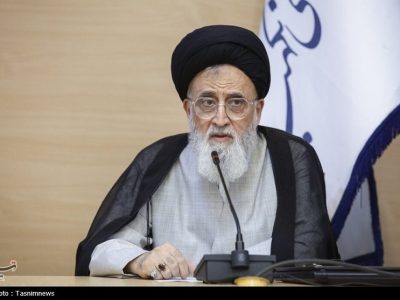 اطاعت از فرامین رهبر معظم انقلاب وظیفه شرعی همگان است