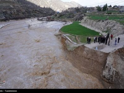 تخریب پل مختار یاسوج در پی سیلاب/ کمربندی شهر مسدود شد+تصاویر