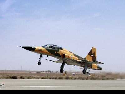 تصاویر آمادهسازی جنگندههای ارتش برای بمباران پایگاههای آمریکا