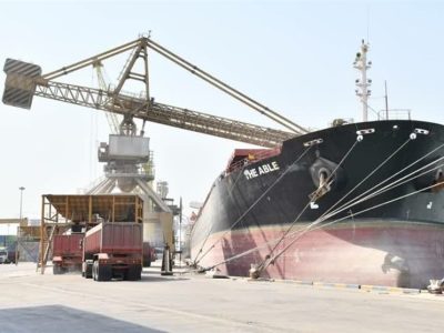 ثبت رکورد بی‌سابقه ترخیص کالاهای اساسی در گمرک بندر امام خمینی(ره)