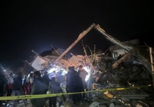 حمله هوایی دوباره آمریکایی به مناطق مسکونی خرمآباد/ ۹ نفر شهید شدند