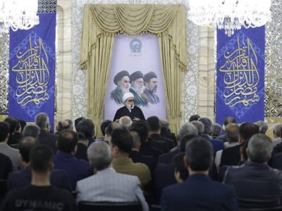 دختران تیم فوتبال نجابت و اصالت بانوی ایرانی را به جهانیان نشان دادند