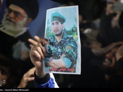 صلابت زینبی مادر شهید عباس مبینی؛ به مادر شهید بودن افتخار میکنم+عکس