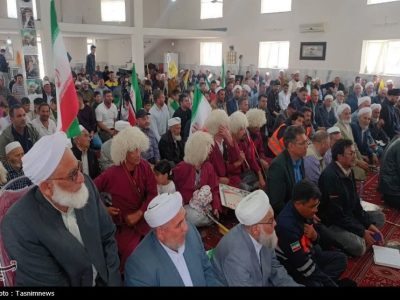عالم اهل سنت: مقابله با دشمن متجاوز تکلیف قطعی است