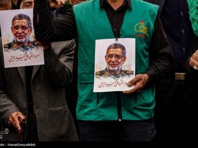 قاب‌هایی ویژه از تشییع پیکر شهید نائینی‌ + فیلم