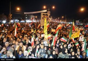 قیام ایرانی‌ها در محکومیت جنایات آمریکا، اسرائیل و عناصر بیگانه + فیلم