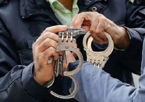 مامور قلابی دستگیر شد + عکس