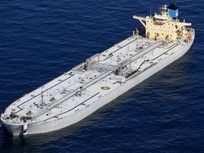 چند نفتکش حامل نفت ایران رفع توقیف شدند