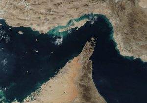 تلاش قطر برای عبور از تنگه هرمز / دو نفتکش LNG در مسیر خروج از خلیج فارس