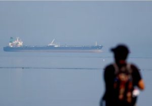 تنگه هرمز بازار نفت را به‌هم ریخت/ جهش و سقوط قیمت‌ها در چند روز