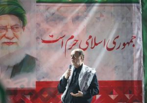 حاجی‌بابایی: بمب اتم ایران در تنگه هرمز ترکید/ دیگر کوتاه نمی‌آییم