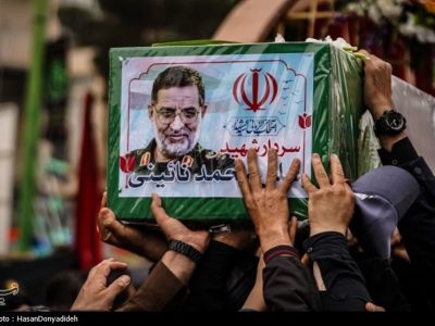 دختر شهید نائینی: پدرم بارها تأکید می‌کردند میدان را خالی نکنیم