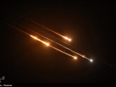 شلیک موشک صورتی در موج جدید حملات سپاه پاسداران + فیلم و عکس