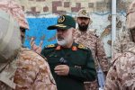 فرمانده نیروی زمینی سپاه: ایران را زندان و باتلاق متجاوزان میکنیم