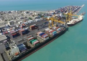 میزان ترخیص کالاها در بنادر بوشهر ۳ برابر شرایط عادی بود+فیلم