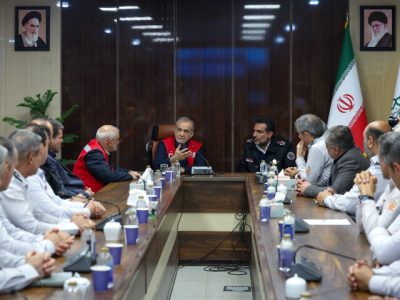 پزشکیان: عبور از چالش‌های پیش‌رو بدون حضور و حمایت مردم ممکن نیست