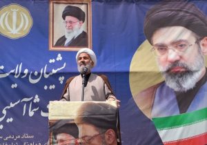 پژمانفر: کشورهای متخاصم حق عبور از تنگه هرمز را نخواهند داشت